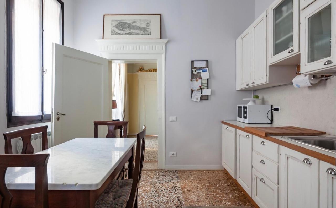 Апартаменты Casa Valier Венеция Экстерьер фото